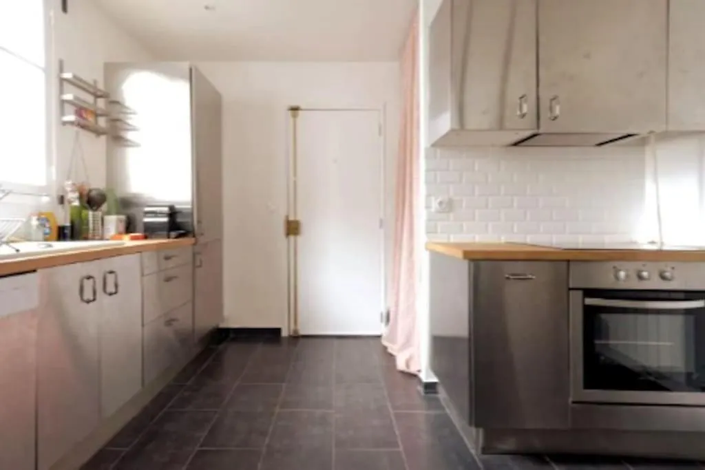 Spacious And Very Quiet Apartment Paris 0*,  France